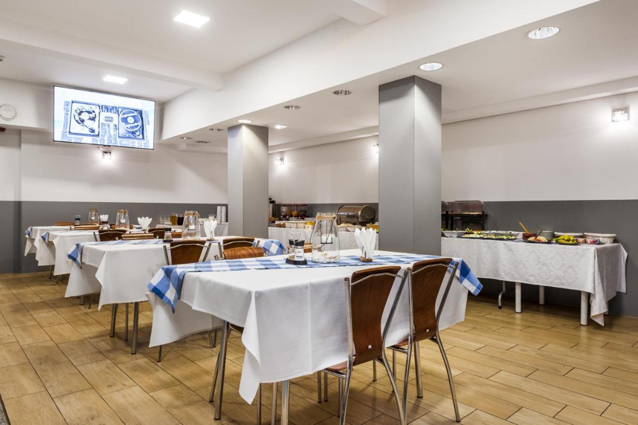 Hotel Olivia Γκντανσκ Εξωτερικό φωτογραφία